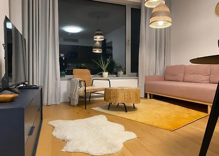 Urban Elegance Sky Park With Parking Spot * Pozsony